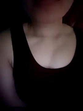 daisylouis online show from March 19, 2026, 2:11 am