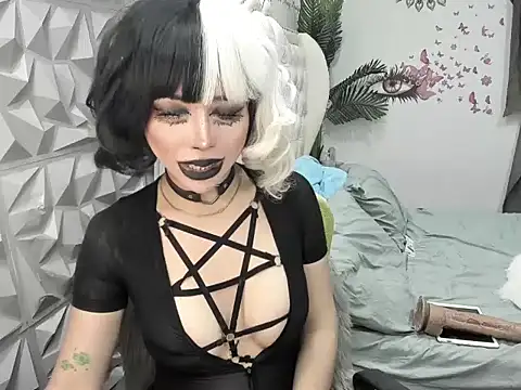 janecomander online show from April 1, 2026, 1:41 pm