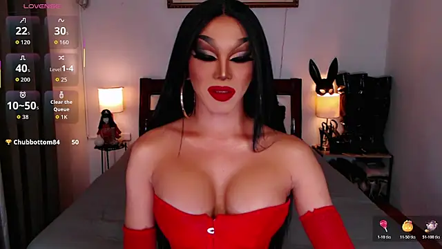 xQueenElektrax online show from October 25, 2025, 6:52 pm