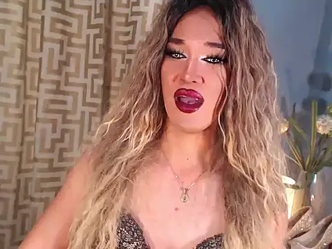 Snapshot of AleinaCroft chatting on February 3, 2026, 7:57 am AleinaCroft online show from February 3, 2026, 7:57 am