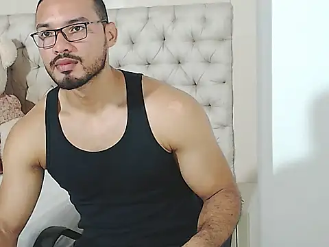 marcusblade online show from September 22, 2025, 7:53 pm