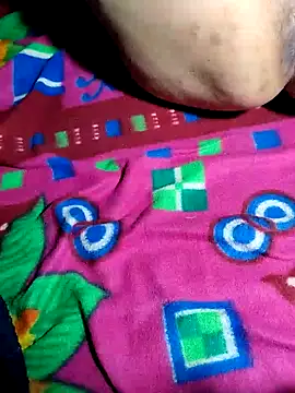 only-injoy online show from December 3, 2025, 5:34 pm