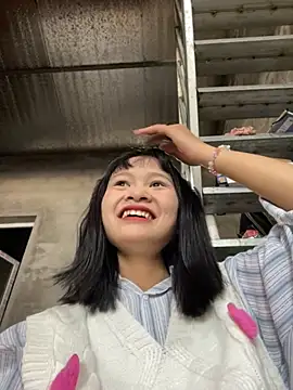 Daisy018 online show from November 15, 2025, 6:17 am