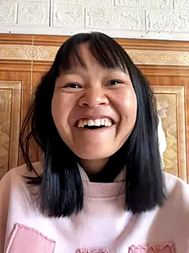 Daisy018 online show from November 26, 2025, 2:44 am