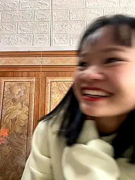 Daisy018 online show from November 23, 2025, 5:17 am