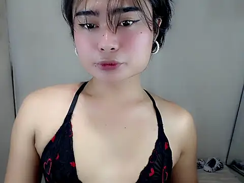itsmekianna online show from March 25, 2026, 2:44 am
