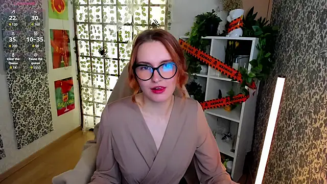 Elis Cherry online show from November 17, 2025, 2:26 am