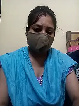 nisha sweet online show from October 3, 2025, 9:33 am