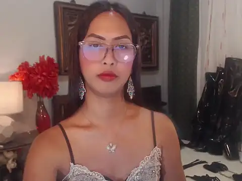 Snapshot of Nathalieheartt chatting on August 2, 2026, 1:42 pm Nathalieheartt online show from August 2, 2026, 1:42 pm