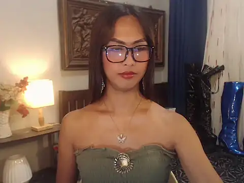 Snapshot of Nathalieheartt chatting on July 6, 2026, 3:03 pm Nathalieheartt online show from July 6, 2026, 3:03 pm