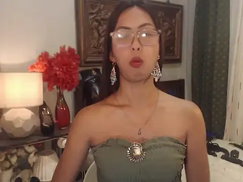 Snapshot of Nathalieheartt chatting on July 28, 2026, 10:09 pm Nathalieheartt online show from July 28, 2026, 10:09 pm