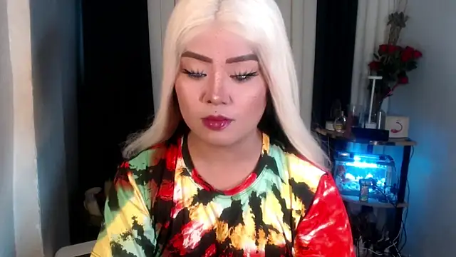 YourSweet-mich online show from July 10, 2026, 1:44 pm