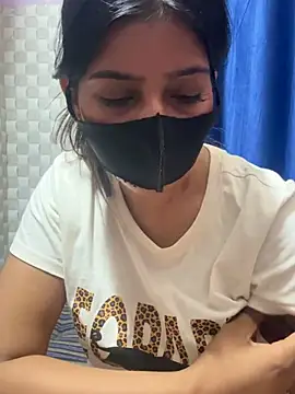 Hot Jaanvi  online show from May 30, 2026, 5:36 am
