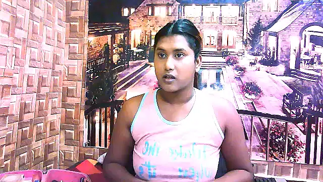 IndianChocolatepie4u online show from September 30, 2025, 6:47 pm