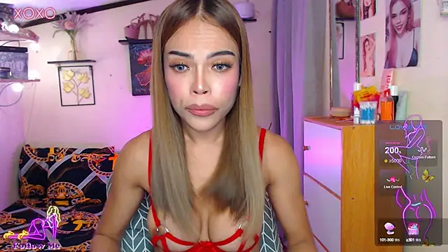 Snapshot of izabella_moore chatting on October 2, 2025, 1:20 am izabella moore online show from October 2, 2025, 1:20 am