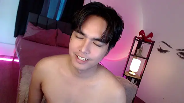 Snapshot of JakeXolsen chatting on October 9, 2025, 11:05 pm JakeXolsen online show from October 9, 2025, 11:05 pm