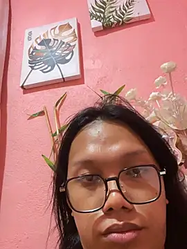 Herbielustts online show from July 15, 2026, 1:07 pm