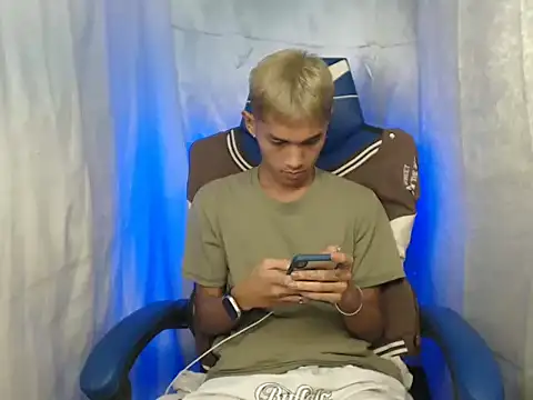 riks tyler online show from October 26, 2025, 4:07 pm