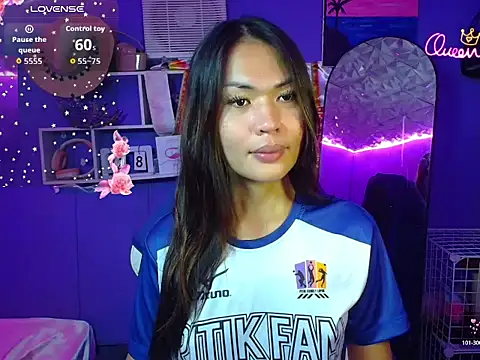 urgirljane online show from June 28, 2026, 7:09 pm