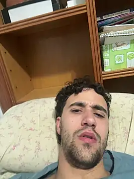 Snapshot of aavrdvh33 chatting on January 17, 2026, 3:43 am aavrdvh33 online show from January 17, 2026, 3:43 am