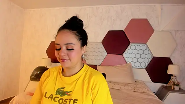 ArielleWilde online show from December 5, 2025, 3:49 am