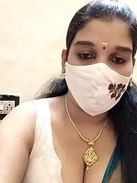 amelia-rani online show from September 27, 2025, 6:47 pm