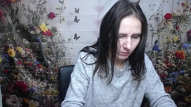 KarinaSwann online show from October 8, 2025, 5:20 am