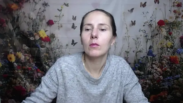 KarinaSwann online show from October 9, 2025, 5:08 am