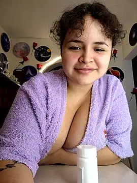 SeleneLuminari8 online show from January 12, 2026, 12:56 pm