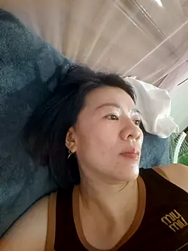 Hailey babe online show from October 18, 2025, 1:13 pm