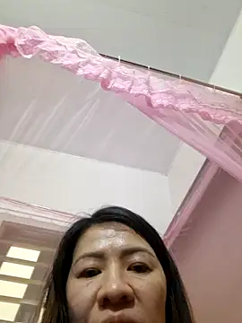 Hailey babe online show from November 2, 2025, 6:18 am