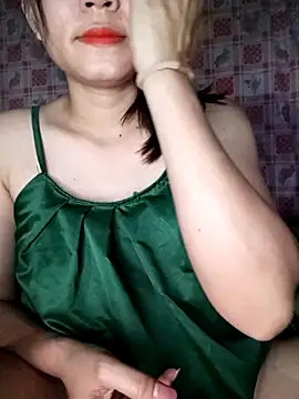 Ladygirl x online show from November 8, 2025, 6:28 am