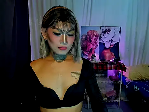 kimmy slut online show from October 12, 2025, 4:52 pm