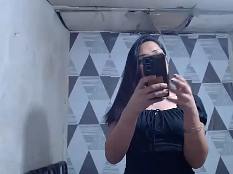 Wiynwyn Delamerced1989 online show from October 16, 2025, 10:34 am