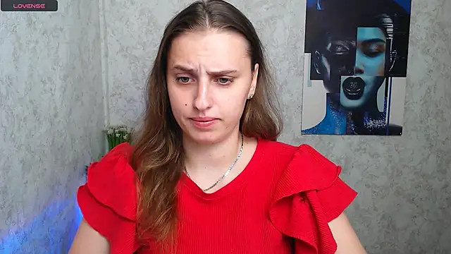 Snapshot of AmandaDimond_ chatting on May 26, 2026, 12:47 pm AmandaDimond online show from May 26, 2026, 12:47 pm