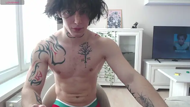 Brendan  Piks online show from March 22, 2026, 8:27 am