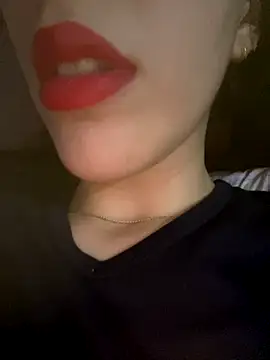 Mimisixo online show from October 2, 2025, 6:33 pm