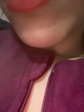 Mimisixo online show from March 24, 2026, 12:32 am