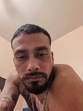 Snapshot of Cnutt310 chatting on February 11, 2026, 9:31 am Cnutt310 online show from February 11, 2026, 9:31 am