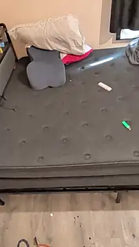 Snapshot of Cnutt310 chatting on March 2, 2026, 12:00 am Cnutt310 online show from March 2, 2026, 12:00 am