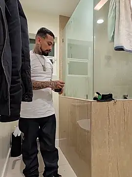 Snapshot of Cnutt310 chatting on February 13, 2026, 11:10 am Cnutt310 online show from February 13, 2026, 11:10 am