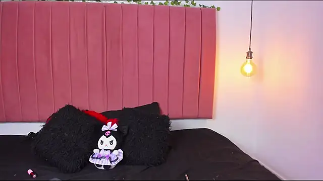 ana foxi online show from February 21, 2026, 9:28 pm