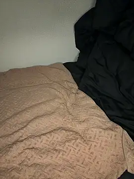 Snapshot of meme_n chatting on February 28, 2026, 3:44 pm meme n online show from February 28, 2026, 3:44 pm