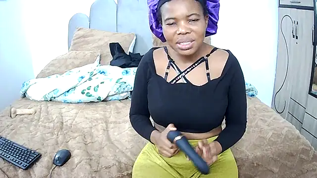 CharlotteXXX online show from October 20, 2025, 11:33 am