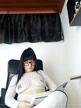 angierot2025 online show from July 23, 2026, 9:55 pm