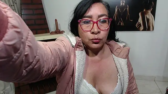 Grace mature milf online show from September 26, 2025, 10:55 am