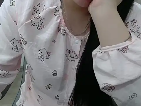 Snapshot of Zhi__2k6 chatting on September 28, 2025, 5:09 pm Zhi 2k6 online show from September 28, 2025, 5:09 pm