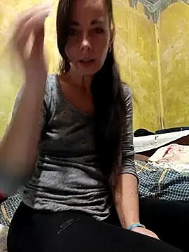 Snapshot of Adeline3302 chatting on October 5, 2025, 4:09 pm Adeline3302 online show from October 5, 2025, 4:09 pm