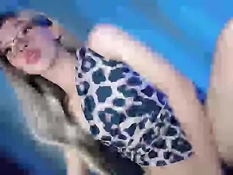 Snapshot of Your_Sweet_Cummer11 chatting on September 25, 2025, 8:15 pm Your Sweet Cummer11 online show from September 25, 2025, 8:15 pm