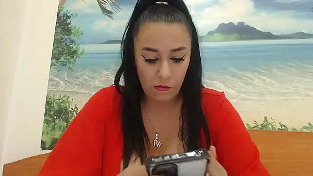 Maryem637048 online show from September 23, 2025, 12:12 pm